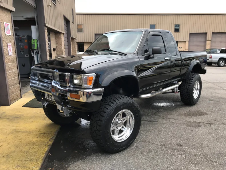 1994 Toyota Pickup Deluxe Extra Long Wheel Base JT4VN13D9R5133674 Hagerty Valuation Tools